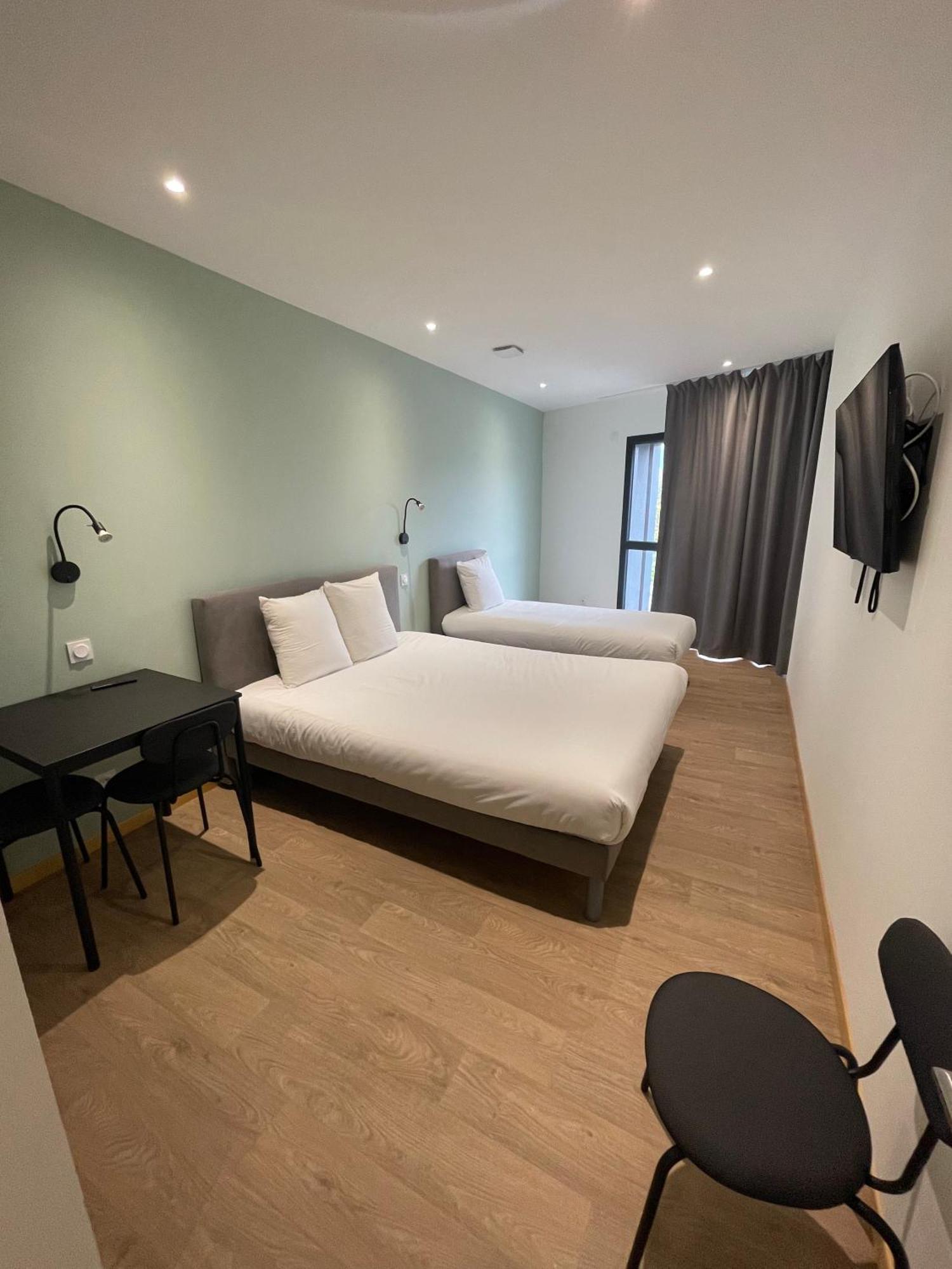 Le Salvador - Appart'Hotel De 18M2 A 44M2 La Talaudiere Екстер'єр фото